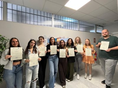 7574_1